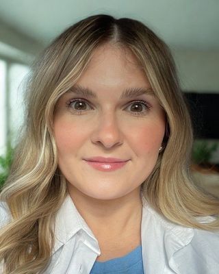 Photo of Alyssa Lombard, Clinical Social Work/Therapist, MSW, LCSW