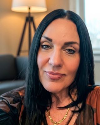 Photo of Laura Centurelli, Clinical Social Work/Therapist, LCSW