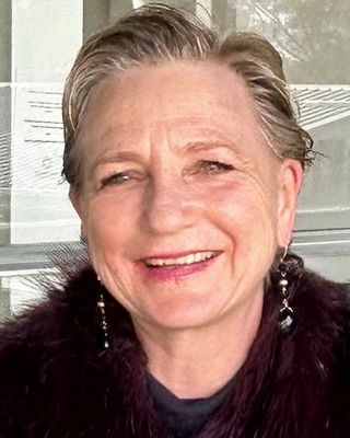Photo of Dr Linette Etheredge, Counsellor, PhD, PACFA