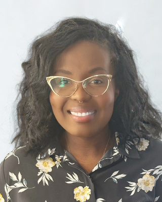 Photo of Angela Arias, Clinical Social Work/Therapist, LCSW