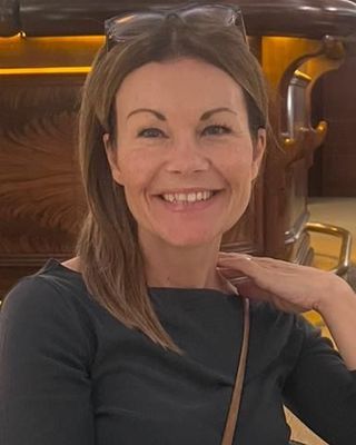 Photo of Lisa Fowler, Psychotherapist, MBACP