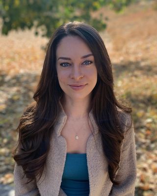 Photo of Julia Hagerty, Registered Provisional Psychologist in Alberta