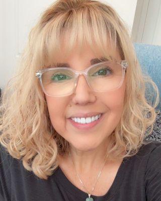 Photo of Yvette Diaz de Tuesta, Clinical Social Work/Therapist, LCSW