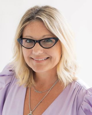 Photo of Dr. Kana Crumby, Licensed Professional Counselor, PhD, CST, LPC, BC-TMH