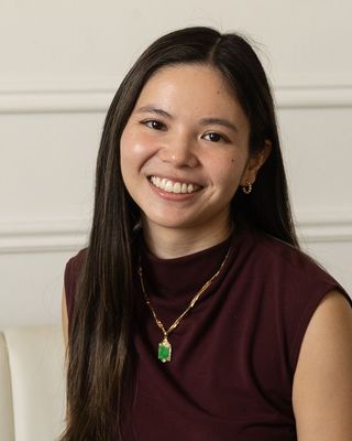 Photo of Lina Nguyen, Marriage & Family Therapist, LMFT