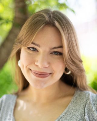 Photo of Julianne Mosher - Julianne Mosher, LMHC, DBT therapist, Counselor, LMHC