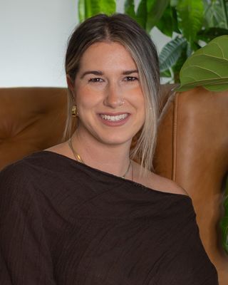 Photo of Dalenna Parkinson, Registered Mental Health Counselor Intern, MA, MS, RMHCI