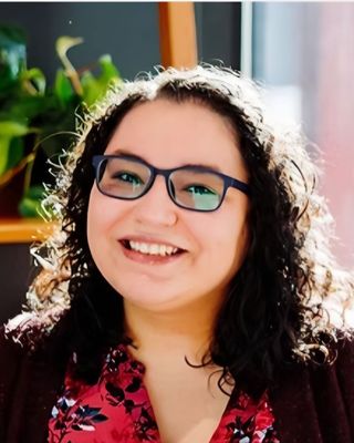 Photo of Holly McKoy, Clinical Social Work/Therapist, MSW, LCSW