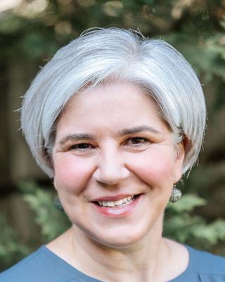 Photo of Maricelina D Caro, Psychiatrist, MD