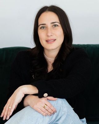 Photo of Dr. Rebecca Boswell, Psychologist, PhD, CEDS