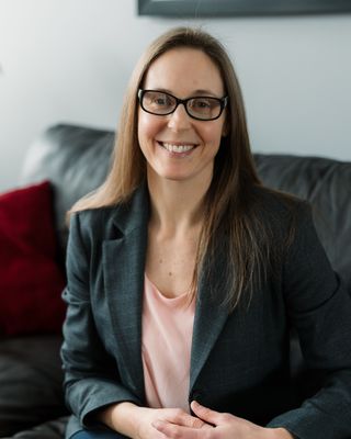 Photo of Simone Olinek, Registered Psychotherapist, RP, MACP, CHWC, CCC