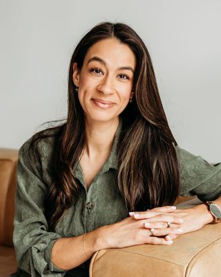 Photo of Valerie Guile, Clinical Social Work/Therapist, LSCSW