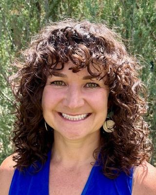 Photo of Andrea Gladstone, Psychologist, PhD