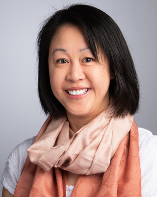 Photo of Phan Hong, Psychologist in Outagamie County, WI