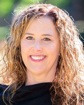 Photo of Holly LaBarbera, Marriage & Family Therapist, LMFT