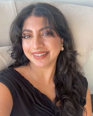 Photo of Amreen Saini, Registered Psychotherapist, MA, RP