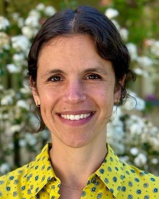 Photo of Nikki Bagli, Clinical Social Work/Therapist, MSW, LICSW
