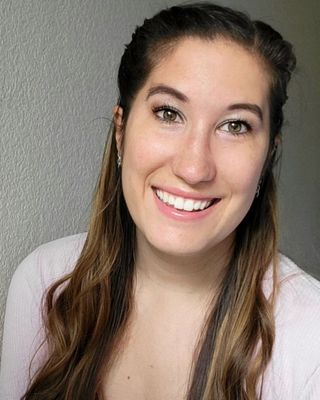 Photo of Elysia Robbins, Licensed Professional Counselor, MS, NCC, LPC, EMDR