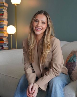 Photo of Jessica Zeitlin, Pre-Licensed Professional, MS, RMHCI, EMDR