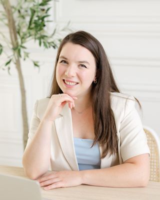 Photo of Colleen Collins, Registered Psychotherapist, MSc, MA, RP, CCC