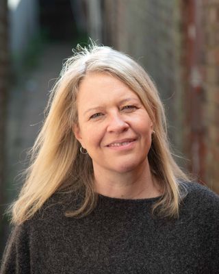 Photo of Lizzie Gilbert, Counsellor, DCounsPsych, MBACP Accred