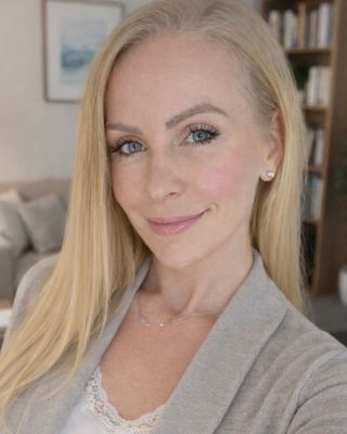 Photo of Lauren Gordon - Power Therapy UK, Psychotherapist, MBACP Accred