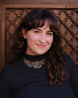 Photo of Ava Shakib, Clinical Social Work/Therapist, ASW