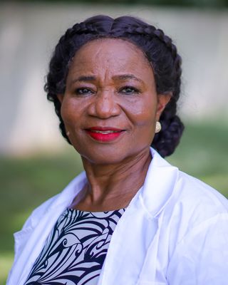 Photo of Dr. Uche Umejei, Psychiatric Nurse Practitioner, DNP, PMHNP, FNP