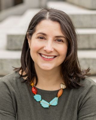 Photo of Dr. Julie Kinn, Psychologist, PhD