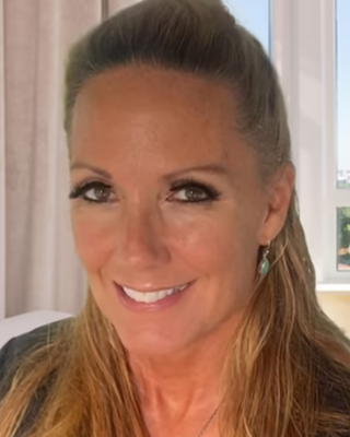 Photo of Elizabeth Lewerke, Licensed Mental Health Counselor, LMHC