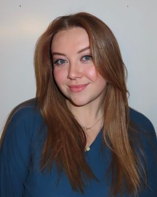 Photo of Nicole Howe, Pre-Licensed Professional, MACP, HonBsc