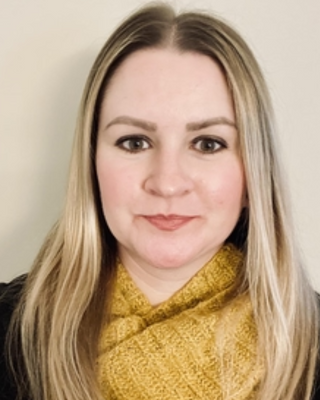 Photo of Shannon Walsh, Clinical Social Work/Therapist, LCSW-C