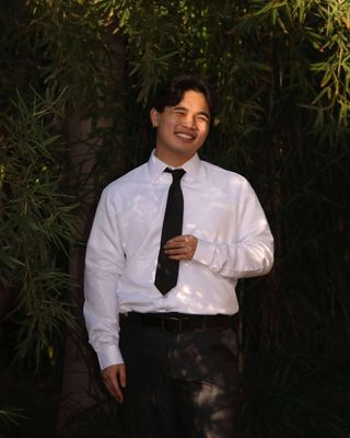 Photo of Rolan Dac-Thien Huynh, Marriage & Family Therapist Associate, AMFT