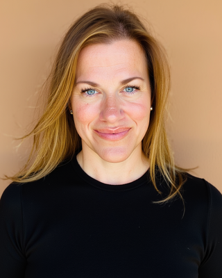 Photo of Susy Kilby, Registered Psychotherapist (Qualifying), BSc, MACP