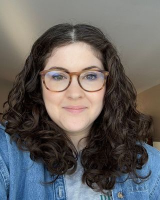 Photo of Abby Frank, Clinical Social Work/Therapist, LCSW, LCSW-C