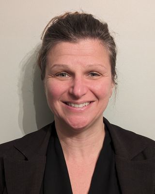 Photo of Lorena Lazar, Registered Social Worker, BSW, MSW