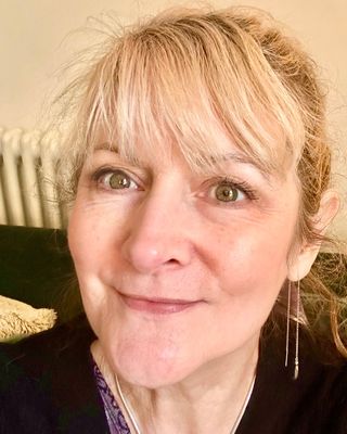 Photo of Caroline M Cakebread, Psychotherapist, MSc