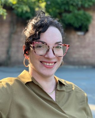 Photo of Erica Press, Pre-Licensed Professional, MHC-LP