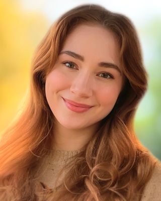 Photo of Anna Chensny, Clinical Social Work/Therapist, MSW, LSW