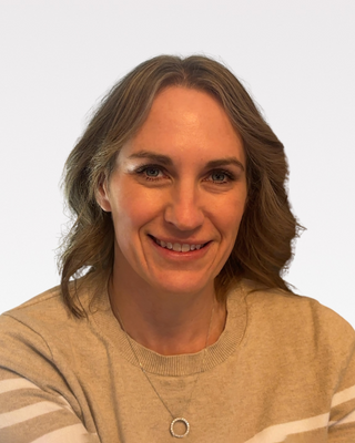 Photo of Julie Rosania, Clinical Social Work/Therapist, LCSW
