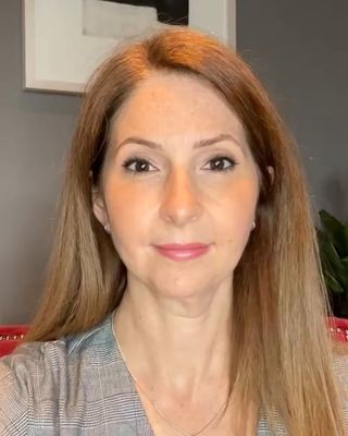 Photo of Charlotte Simpson, Psychotherapist, MSc, MBACP Accred