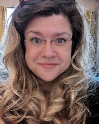 Photo of Selin Caka, Marriage & Family Therapist, LMFT