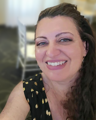 Photo of Yolanda Testani, Registered Psychotherapist, RP, MACP