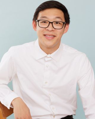 Photo of Samuel Lee, Marriage & Family Therapist Associate in Glen Ellyn, IL