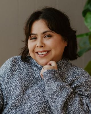 Photo of Deanna Reyna, Marriage & Family Therapist, LMFT