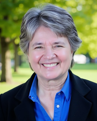 Photo of Dr. Maureen C Del Giacco, Art Therapist, PhD, LCAT