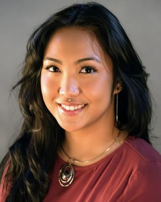 Photo of Marianne Estorco, Marriage & Family Therapist Associate