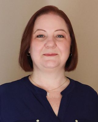 Photo of Leigh Samples, Counselor, LMHC