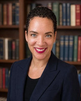 Photo of Dr. Aynen M Vallis, Psychologist, PsyD