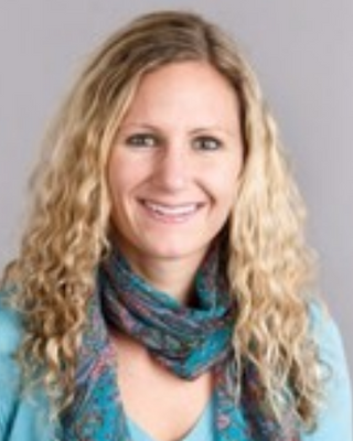 Photo of Erin Haentjens, Marriage & Family Therapist, LMFT